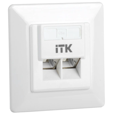 Розетка ITK CS2-1C5EF-2-1