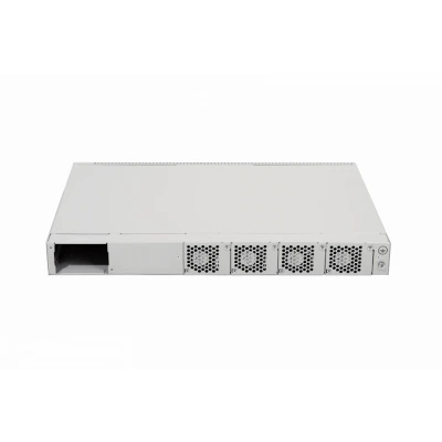 Станционный терминал Eltex LTE-8X Станционный терминал Eltex LTE-8X