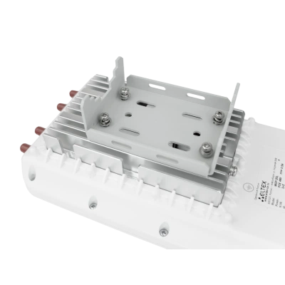 Точка доступа Wi-Fi Eltex WOP-30L Точка доступа Wi-Fi Eltex WOP-30L